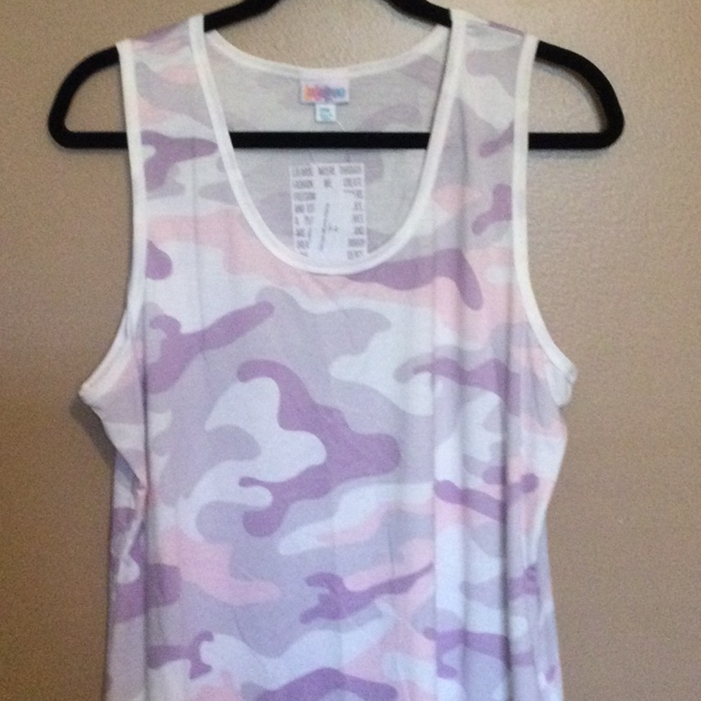 NWT tags Lularoe 2x Tank top in purple, pink, gray and white camo pattern
